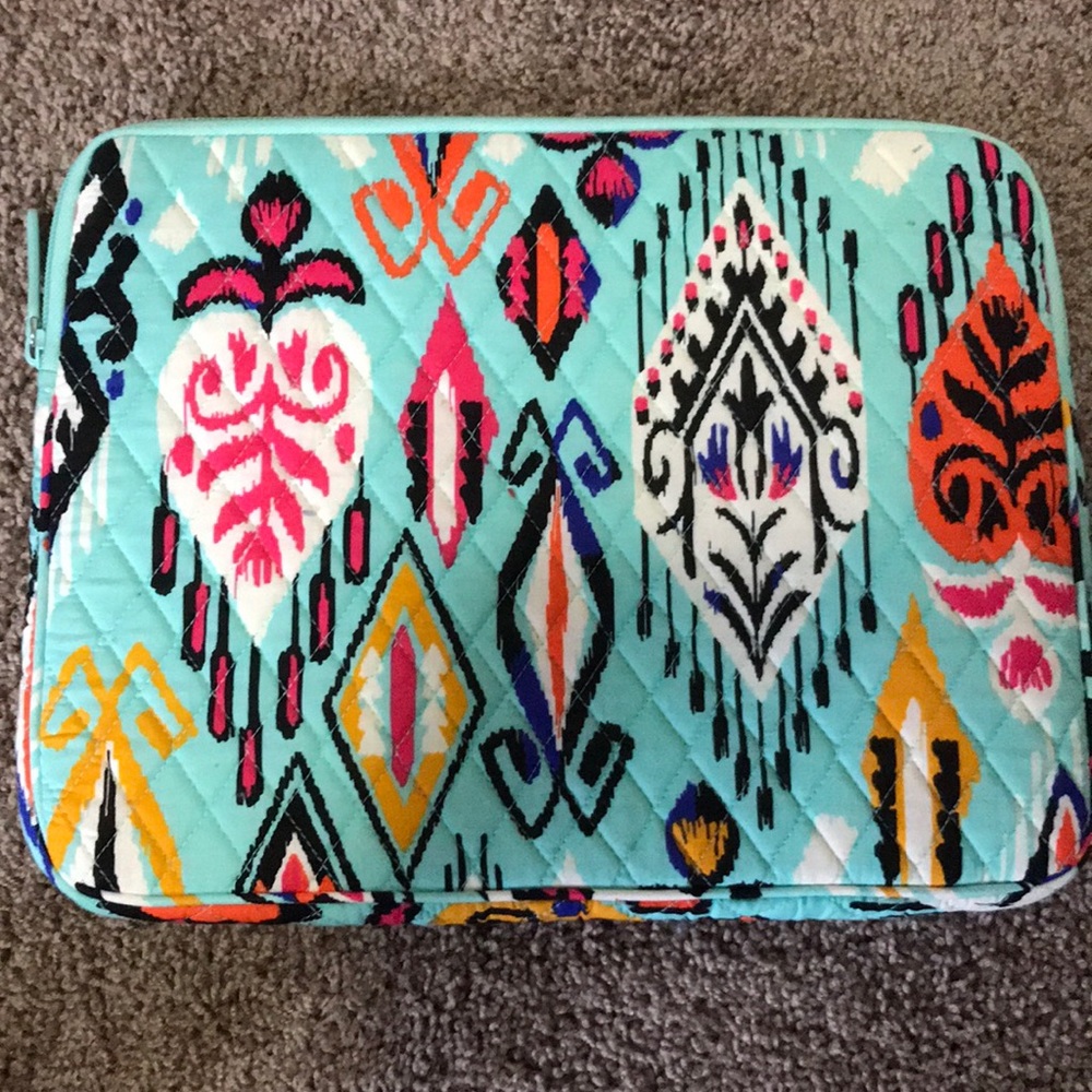 Vera Bradley Multicolor Patterned Laptop Case